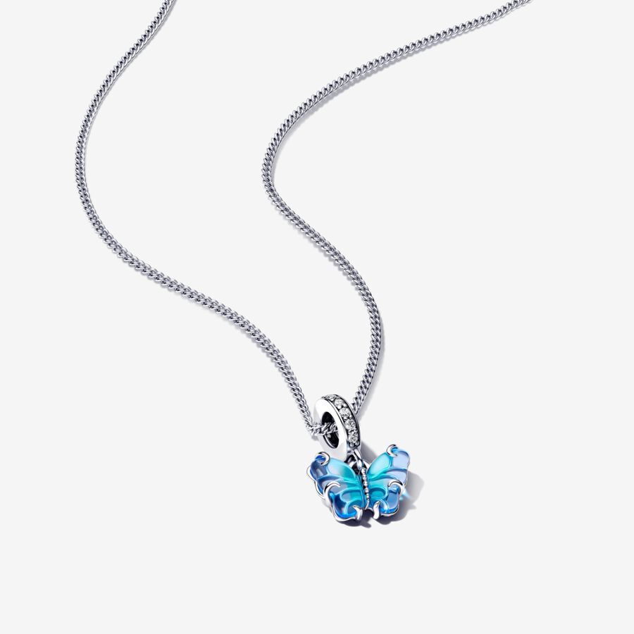 Dárkový set řetízkový náhrdelník s visacím přívěskem Motýl z modrého skla Murano image number 0