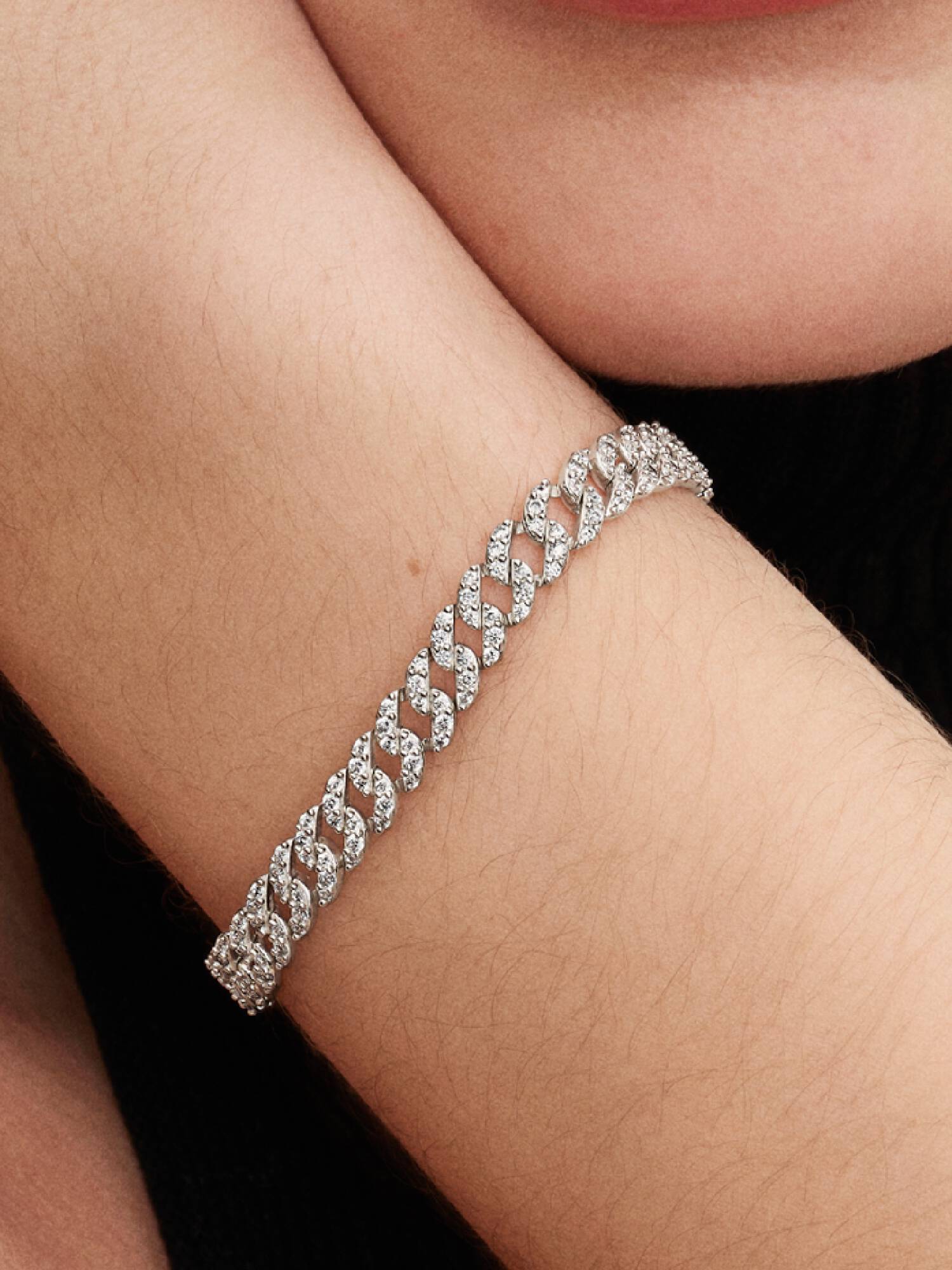 Náramek z kubánského řetízku Pandora Timeless Pavé